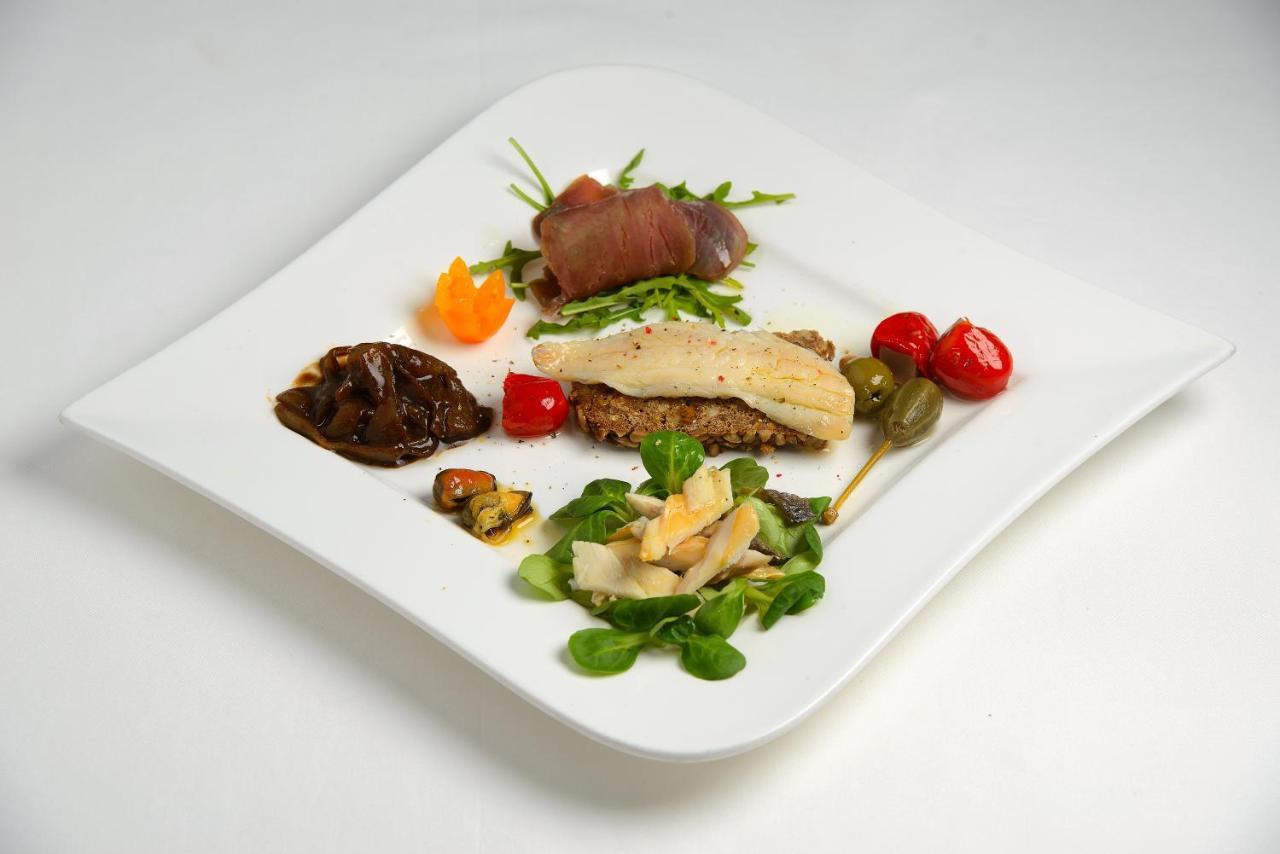 Vila White Trogir Luaran gambar